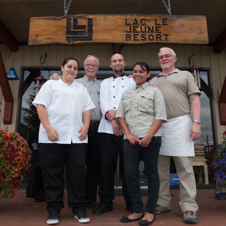 Lac Le Jeune Resort & Nature Centre カムループス エクステリア 写真