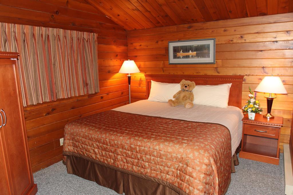 Lac Le Jeune Resort & Nature Centre カムループス 部屋 写真