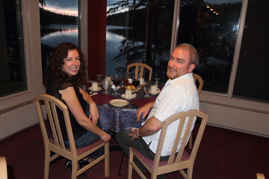 Lac Le Jeune Resort & Nature Centre カムループス エクステリア 写真